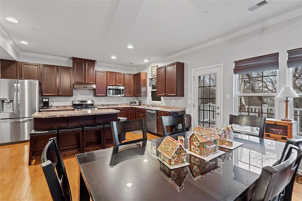 124 Maple Ridge Court Canonsburg, PA 15317 - Photo 6 of 19 Gallery Image 6