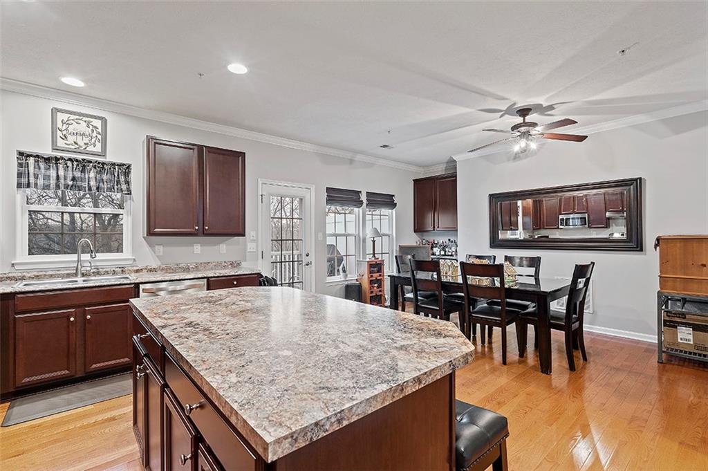 124 Maple Ridge Court Canonsburg, PA 15317 - Photo 7 of 19 Gallery Image 7