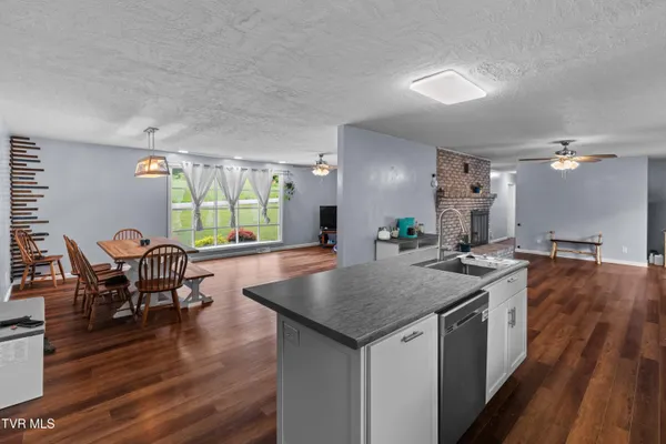 $429,900 | 506 Gaye Drive, Jefferson City, TN 37760