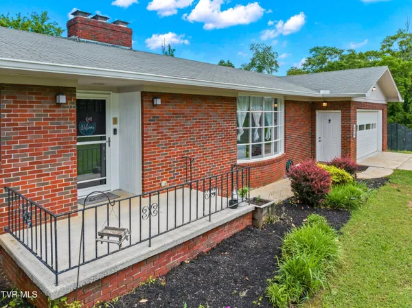 $429,900 | 506 Gaye Drive, Jefferson City, TN 37760