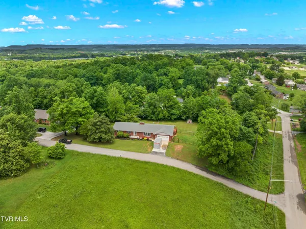 $429,900 | 506 Gaye Drive, Jefferson City, TN 37760