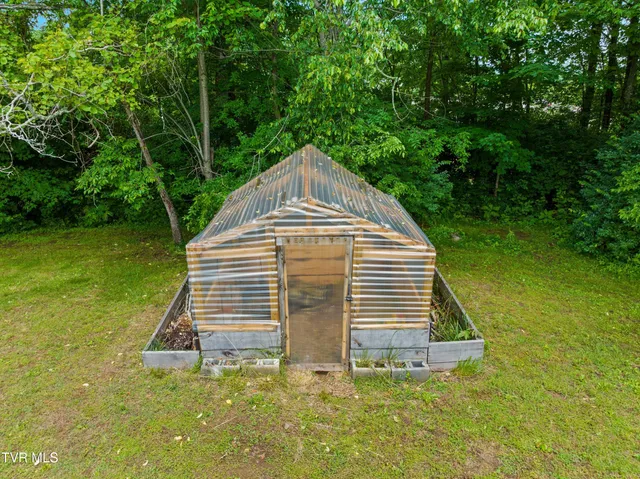 $449,900 | 506 Gaye Drive, Jefferson City, TN 37760