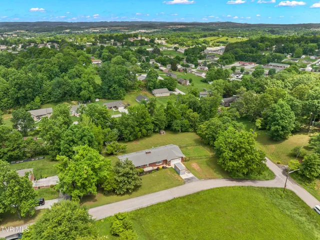 $449,900 | 506 Gaye Drive, Jefferson City, TN 37760