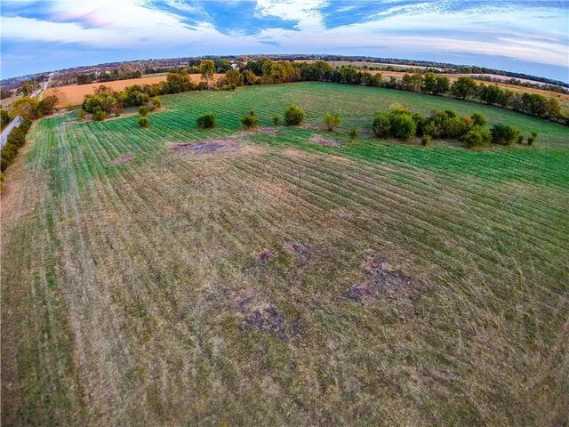 $1,595,000 | 0 Switzer Road, Bucyrus, KS 66013