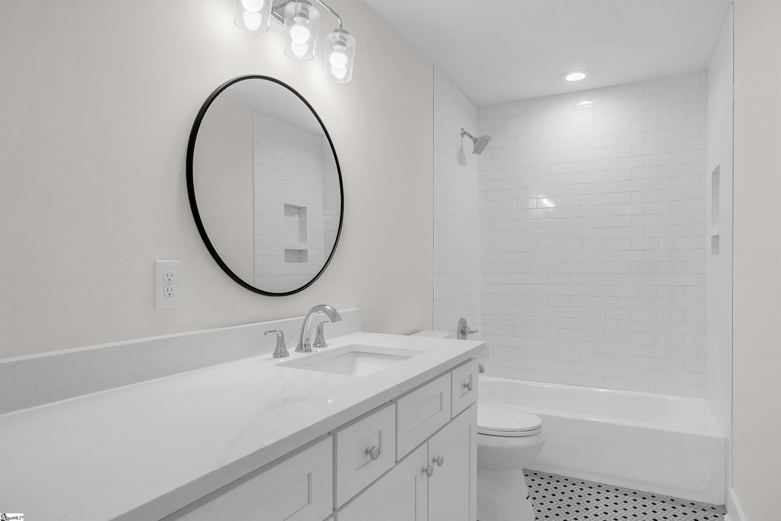 14 Pleasant Ridge Avenue Greenville, SC 29605 - Photo 22 of 30 Gallery Image 22