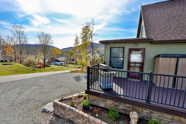 $1,999,000 | 147 Botti Drive, Hunter, NY 12442