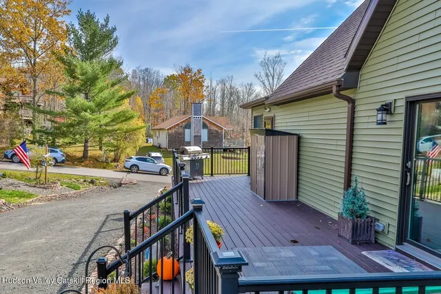 $1,999,000 | 147 Botti Drive, Hunter, NY 12442