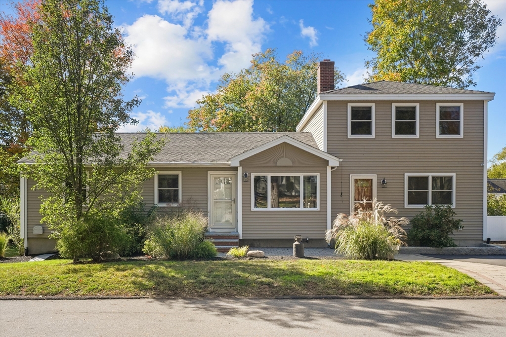75 Border Road Reading, MA 01867 - Photo 2 of 34 Gallery Image 2