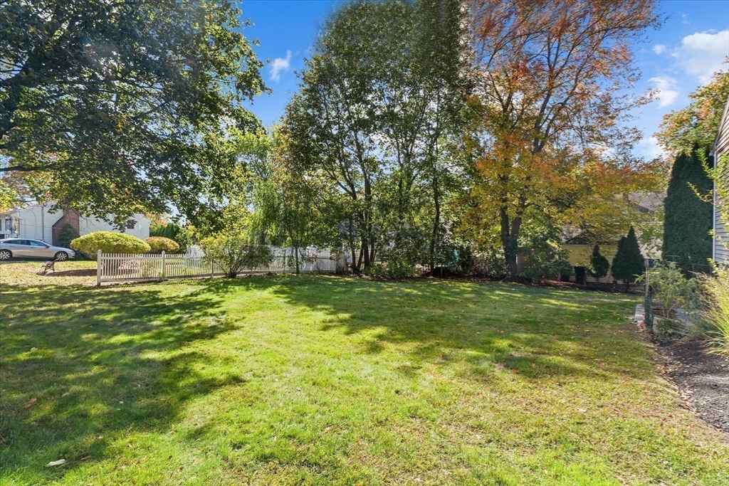 75 Border Road Reading, MA 01867 - Photo 24 of 34 Gallery Image 24