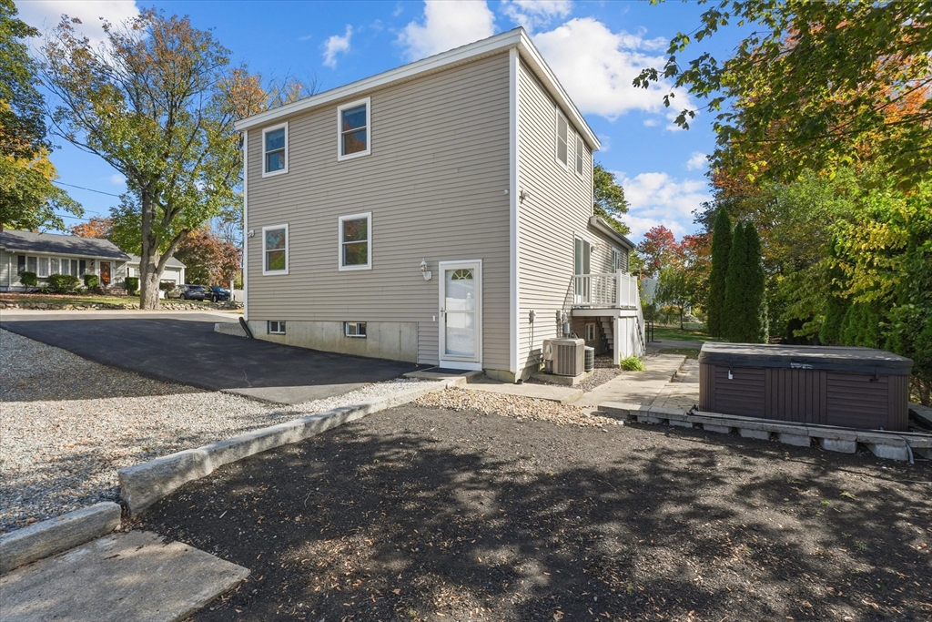 75 Border Road Reading, MA 01867 - Photo 32 of 34 Gallery Image 32