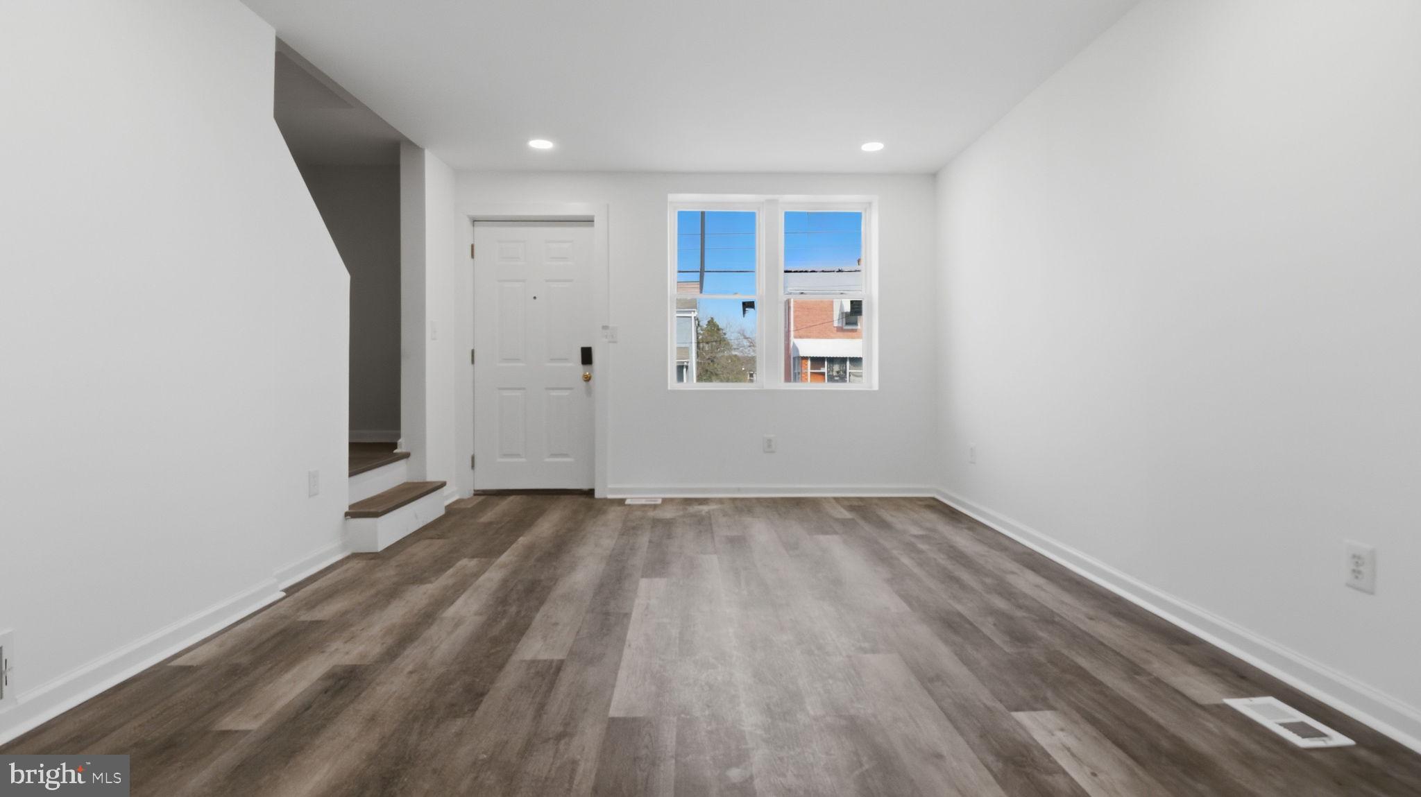 5525 Bass Place Southeast Washington, DC 20019 - Photo 2 of 33