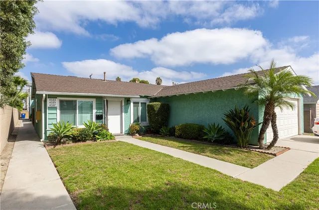 $4,000 | 4331 Farquhar Avenue, Los Alamitos, CA 90720