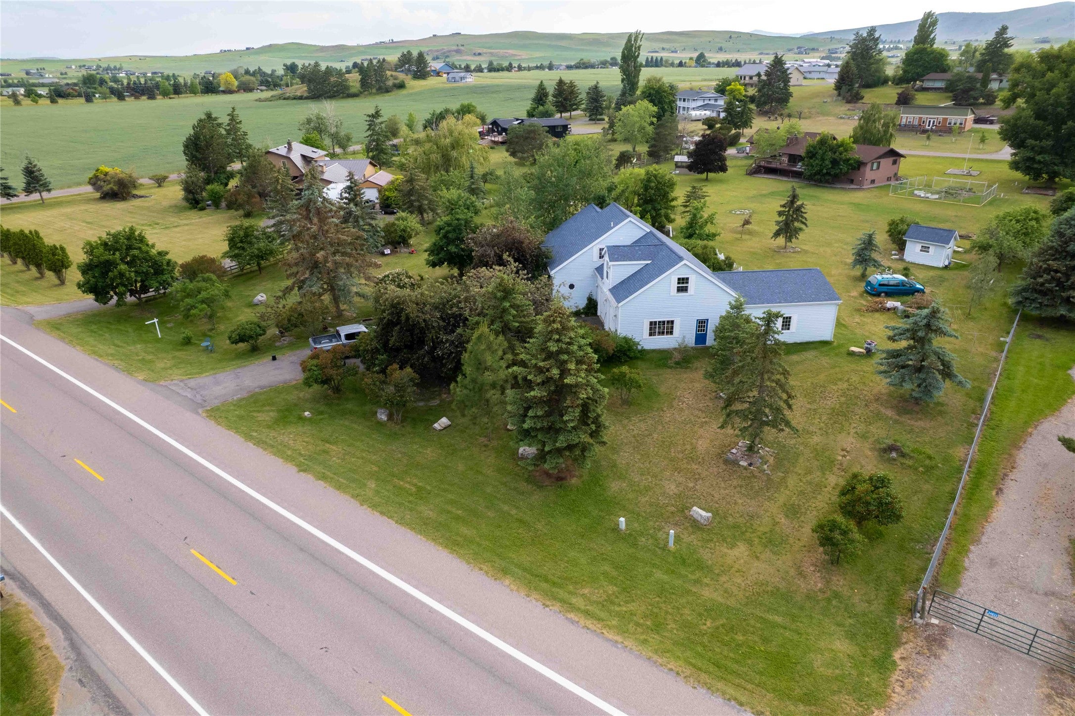 34857 Rocky Point Road Polson, MT 59860 - Photo 6 of 24 Gallery Image 6