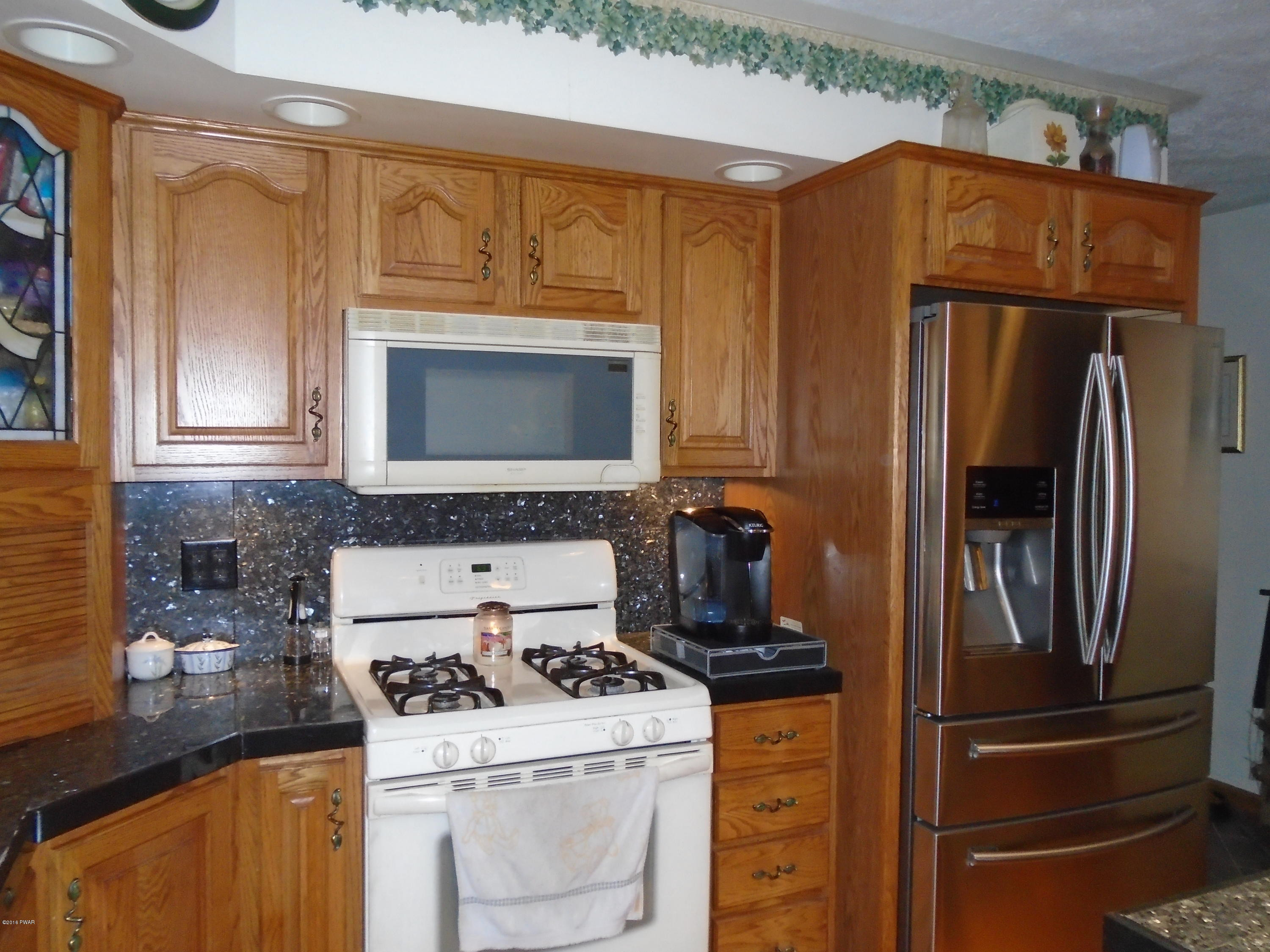 178 Spring Hill Road Moscow, PA 18444 - Photo 7 of 43 DSC01593 (1) - Copy