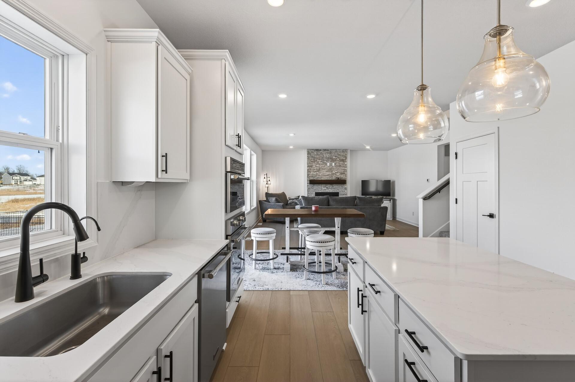 4511 Obsidian Way Victoria, MN 55386 - Photo 15 of 48