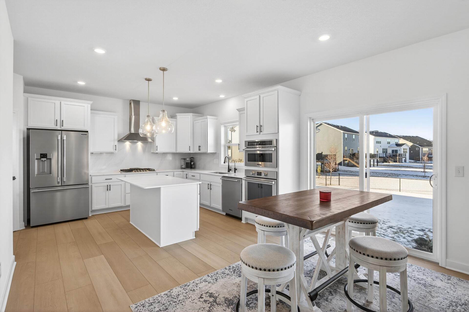 4511 Obsidian Way Victoria, MN 55386 - Photo 16 of 48