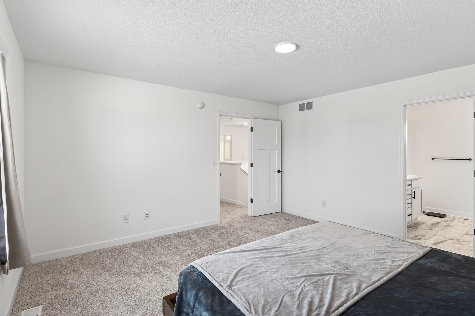 4511 Obsidian Way Victoria, MN 55386 - Photo 32 of 48