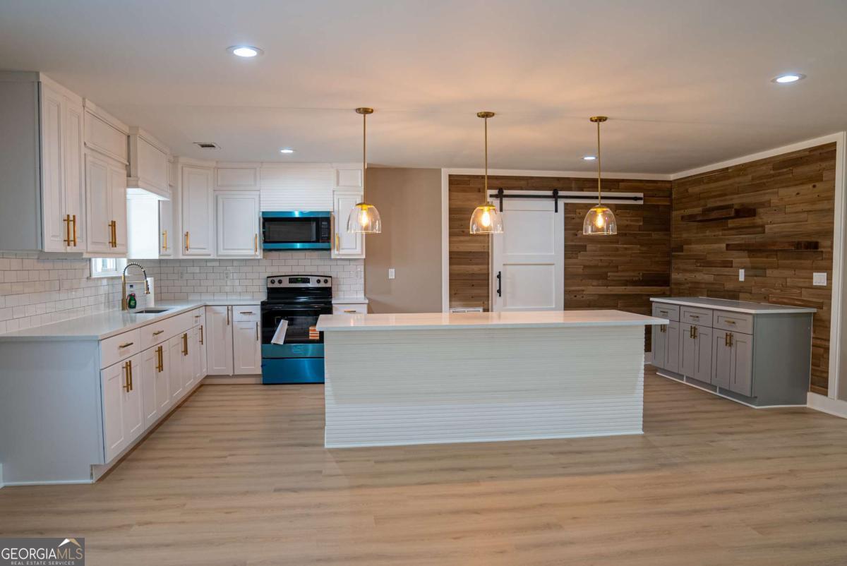 2946 Rock Branch Road Elberton, GA 30635 - Photo 8 of 43