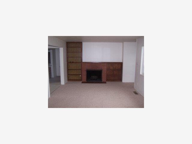 608 Middlefield Road Salinas, CA 93906 - Photo 4 of 6 Gallery Image 4