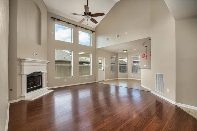 $2,595 | 24403 Redrock Falls, Tomball, TX 77375