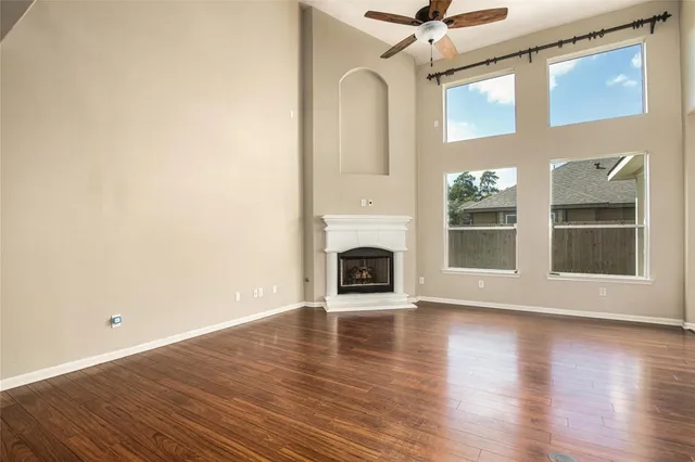 $2,595 | 24403 Redrock Falls, Tomball, TX 77375