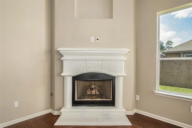 $2,595 | 24403 Redrock Falls, Tomball, TX 77375