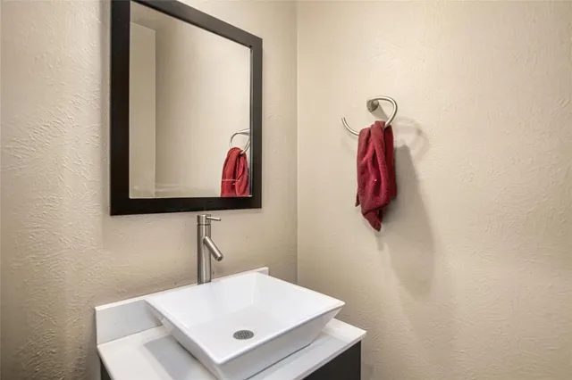 $2,595 | 24403 Redrock Falls, Tomball, TX 77375