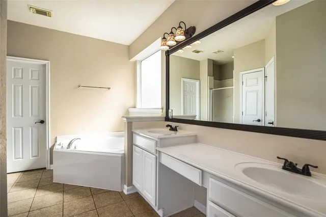 $2,595 | 24403 Redrock Falls, Tomball, TX 77375