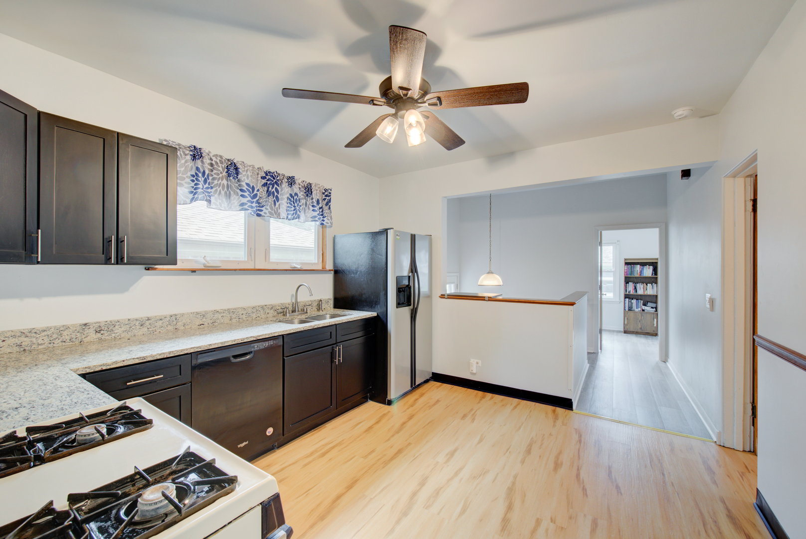 2524 Burr Oak Avenue North Riverside, IL 60546 - Photo 9 of 20