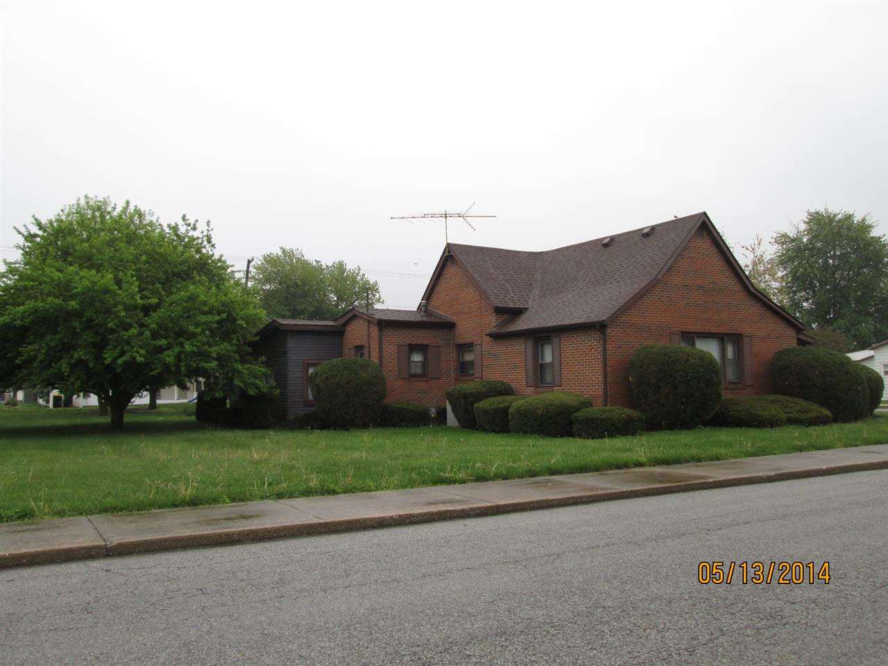 501 Maple Street Tipton, IN 46072 - Photo 5 of 19 Gallery Image 5