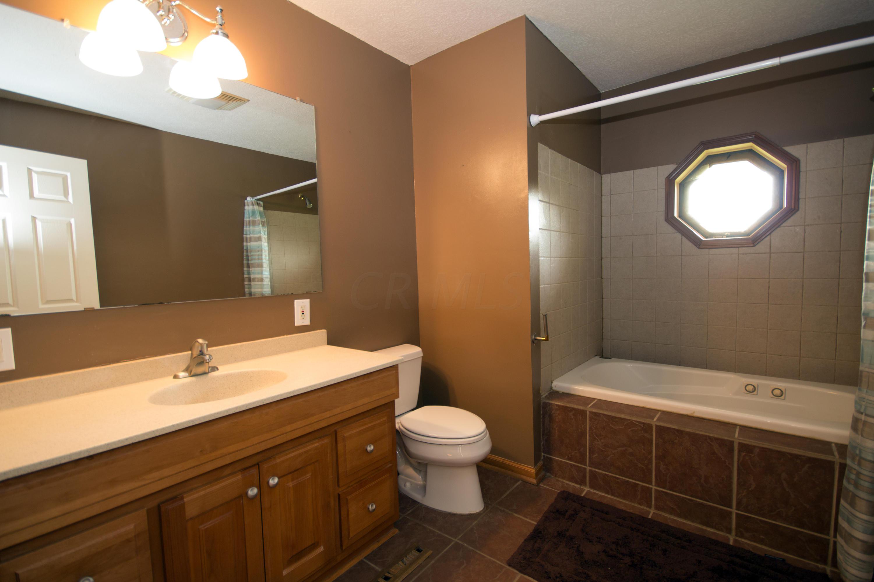 6145 Outville Road Southwest Pataskala, OH 43062 - Photo 15 of 38 Gallery Image 15