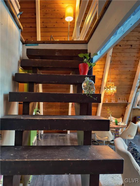 2105 Lakeview Road Bushkill, PA 18324 - Photo 44 of 49 Gallery Image 44