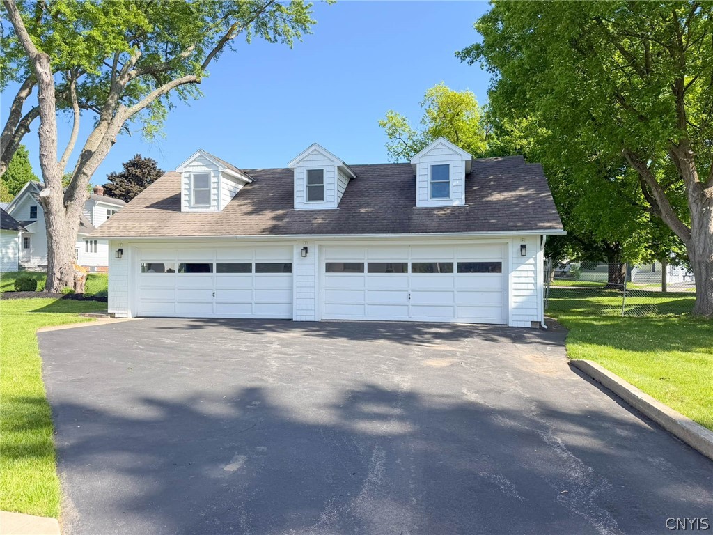 1400 Old Burrstone Road Utica, NY 13502 - Photo 42 of 48