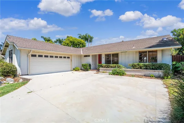 $915,000 | 156 Appletree Avenue, Camarillo, CA 93012