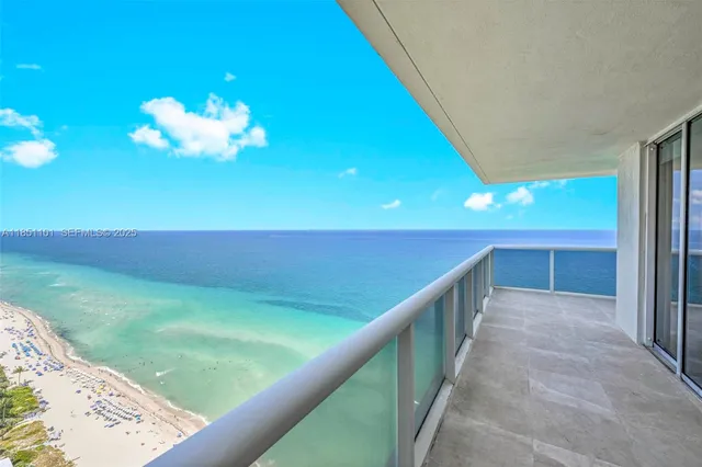 a view of a golf course