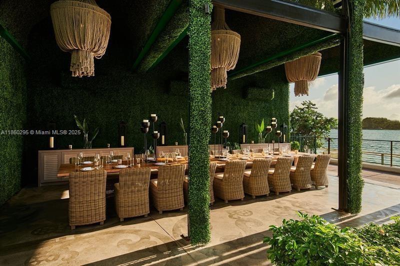 1100 West Avenue, Unit 1402 Miami Beach, FL 33139 - Photo 52 of 58 a view of water fountain in front of building