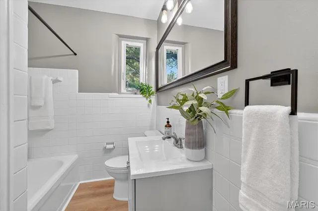 $299,900 | 6312 Berthold Avenue, St. Louis, MO 63139