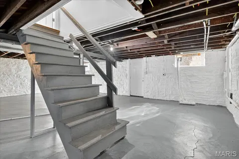 $299,900 | 6312 Berthold Avenue, St. Louis, MO 63139