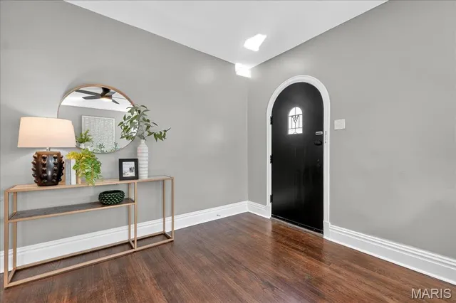 $299,900 | 6312 Berthold Avenue, St. Louis, MO 63139