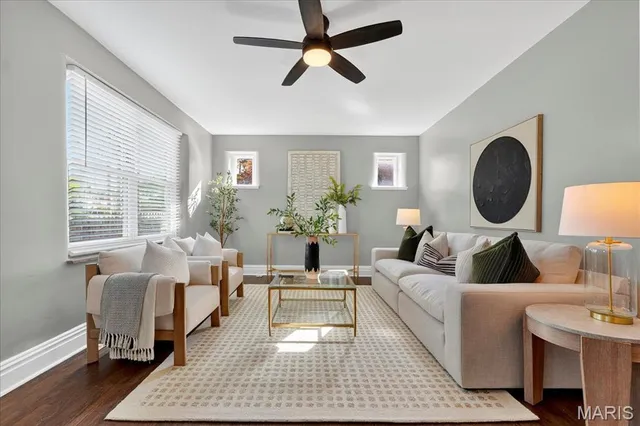 $299,900 | 6312 Berthold Avenue, St. Louis, MO 63139