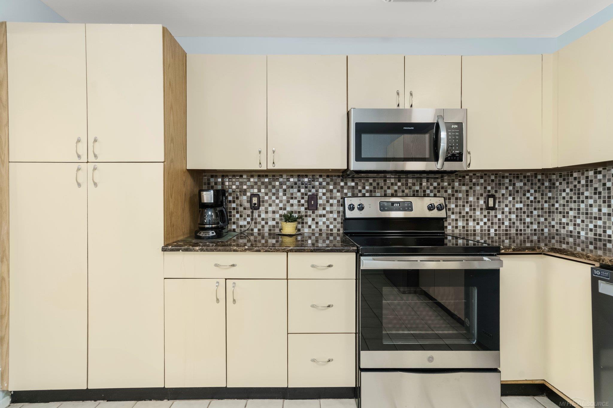 3997 River Road East China, MI 48054 - Photo 29 of 54
