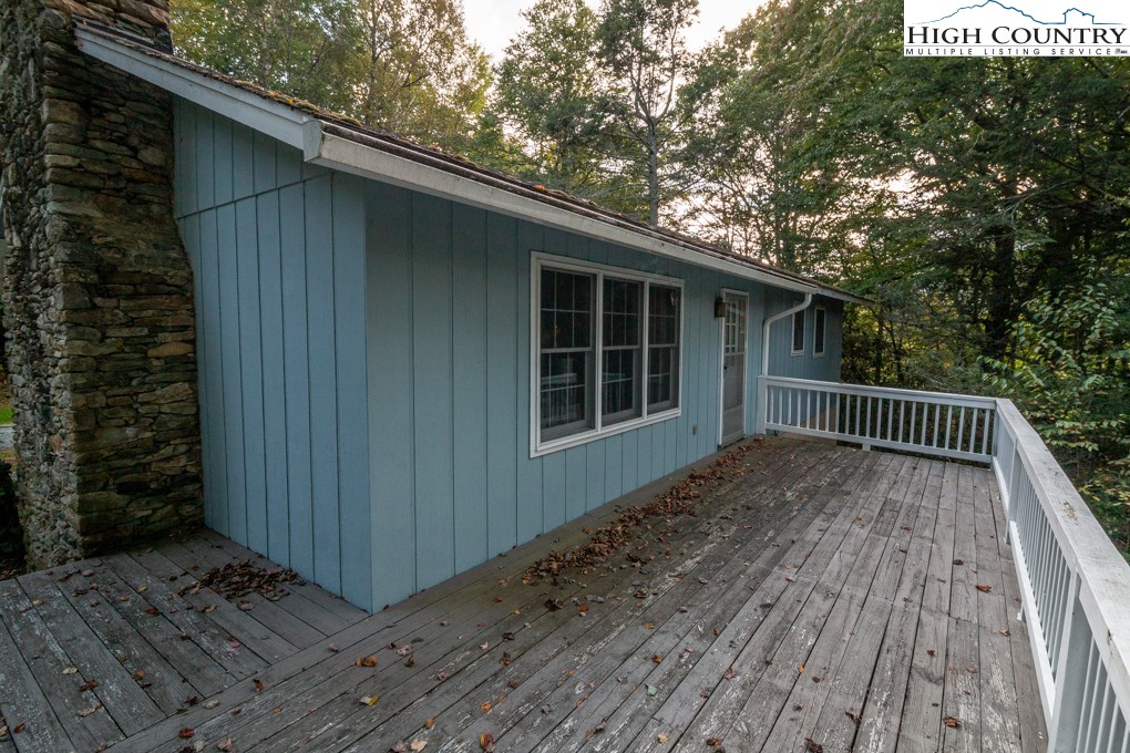 430 Park Road Banner Elk, NC 28604 - Photo 20 of 33 Gallery Image 20