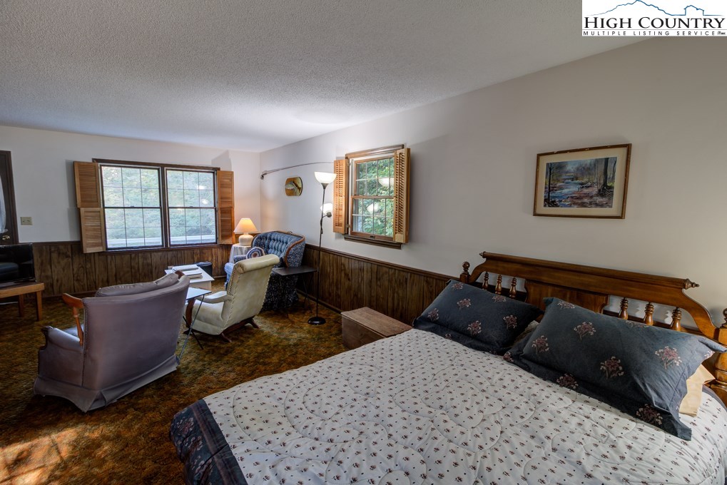 430 Park Road Banner Elk, NC 28604 - Photo 24 of 33 Gallery Image 24