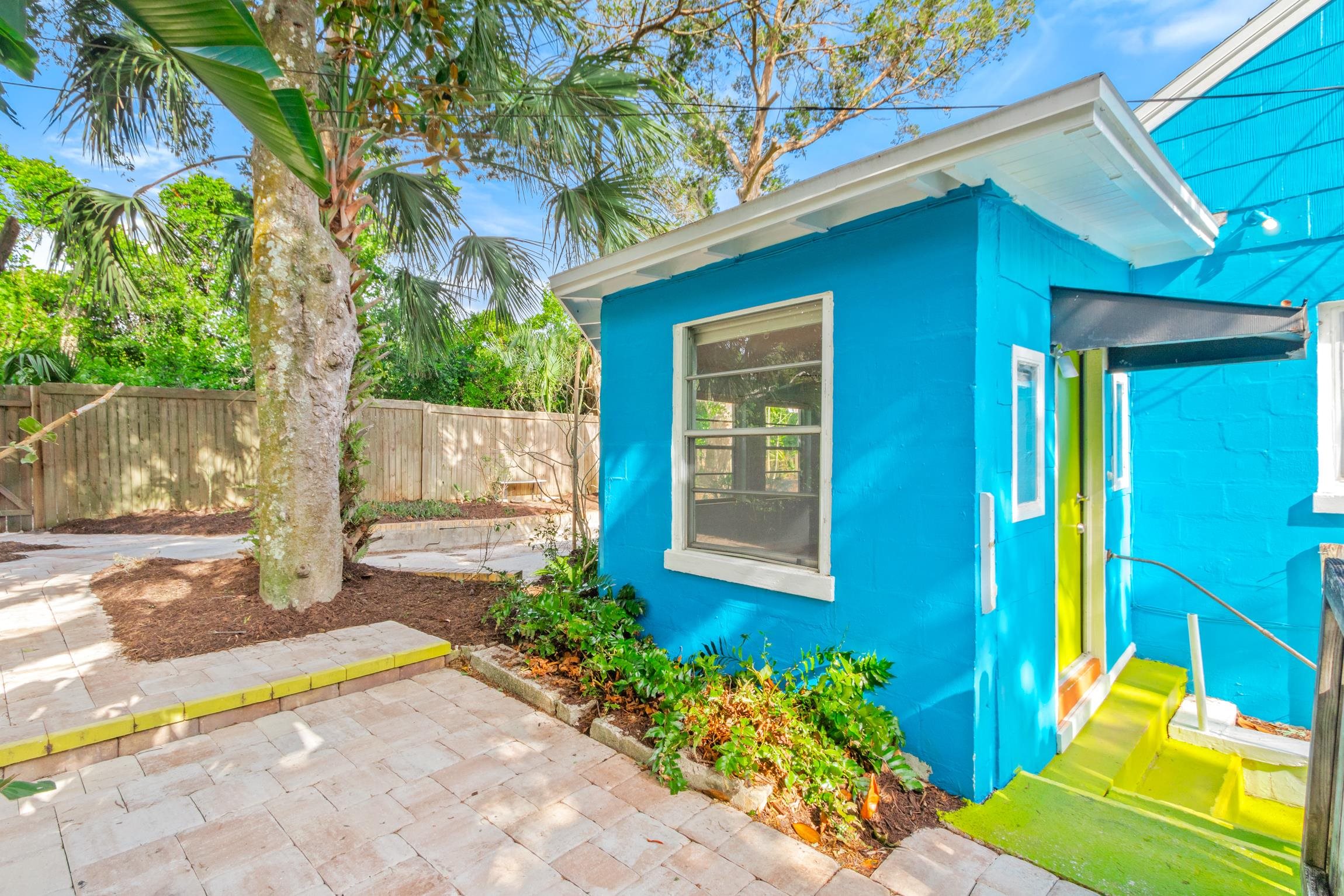 26 Ponce De Leon Avenue St. Augustine, FL 32080 - Photo 38 of 51 a view of a house with a yard