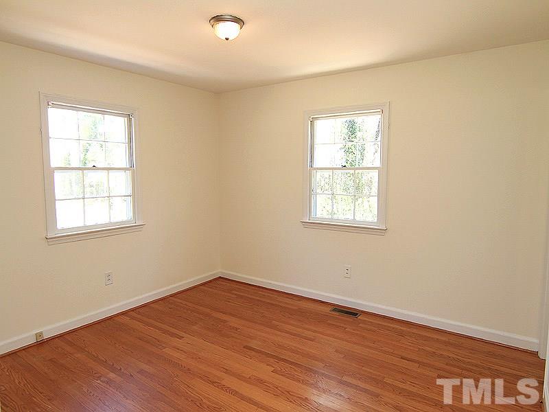 1210 Canterbury Road Raleigh, NC 27608 - Photo 11 of 23