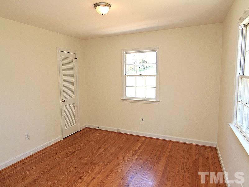 1210 Canterbury Road Raleigh, NC 27608 - Photo 13 of 23