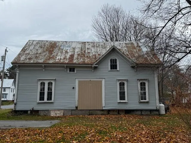 $89,000 | 11 Summer Street, Skowhegan, ME 04976