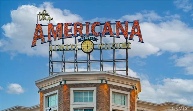 $688,000 | 460 Oak Street, Unit 201, Glendale, CA 91204