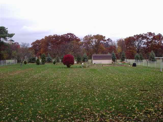 26801 Edwards Road Elkhart, IN 46514 - Photo 13 of 24 Gallery Image 13