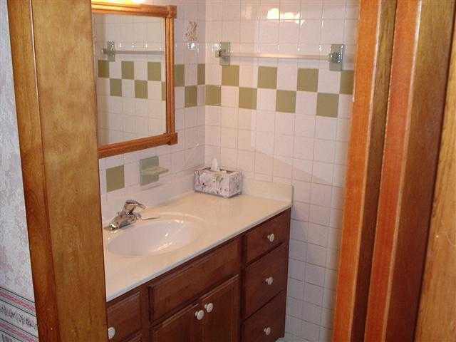 26801 Edwards Road Elkhart, IN 46514 - Photo 17 of 24 Gallery Image 17